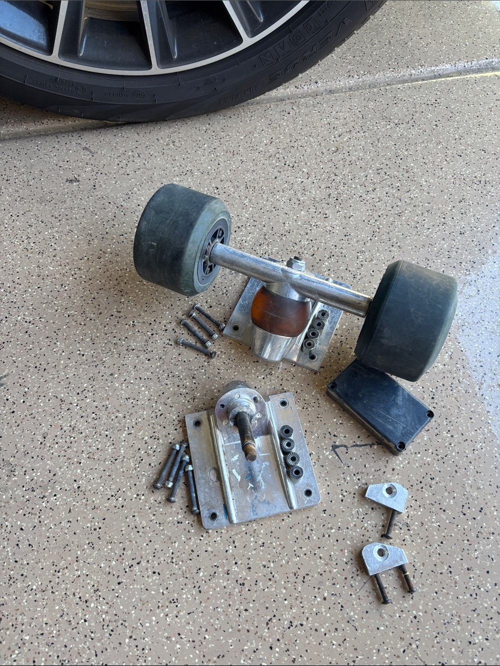 Black Electric Skateboard Rear Truck and Wheel Assembly